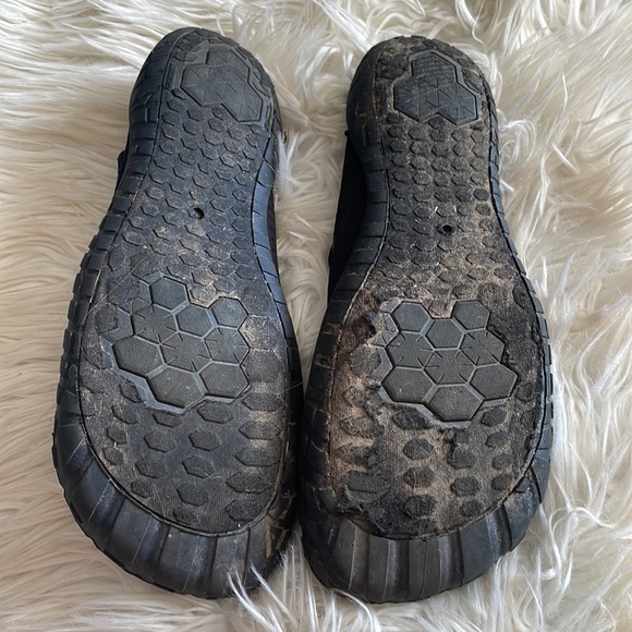 Slip grip black green slip on water lake waterfall pool shoes wide toes 11-12 - Picture 11 of 17